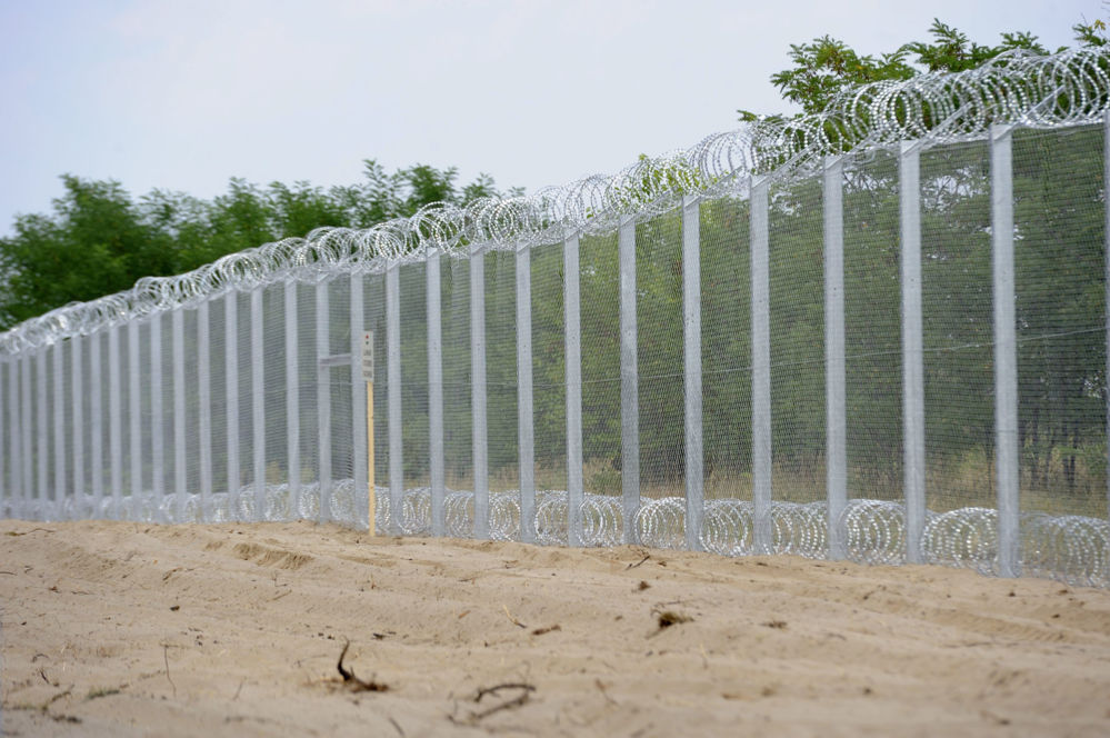 Nézőpont: Vast Majority Of Hungarians Support Border Fence