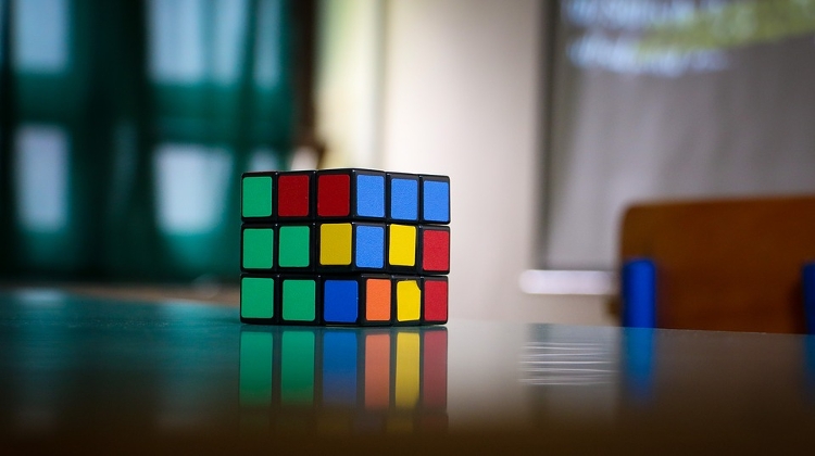 Video: How Hungary’s Rubik Cube Inventor Cracked His Own Code