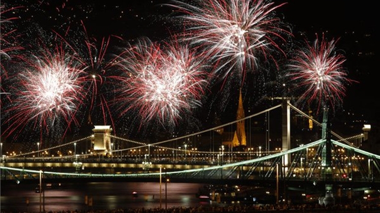 Fireworks Boat Party, Zsófia Boat, 20 August