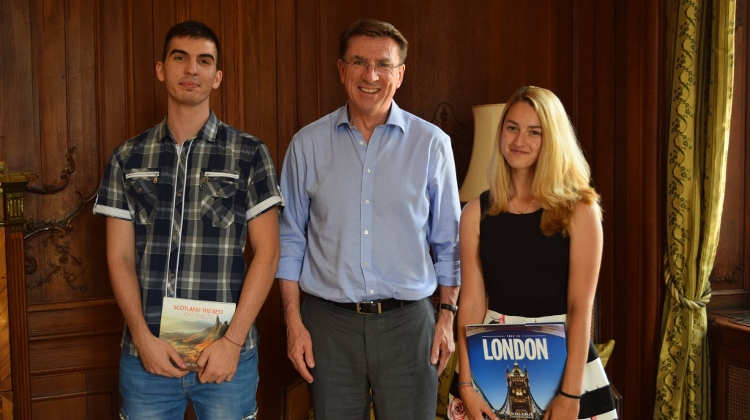 Magic Lamp Charity ’Literary Minutes’ At British Ambassador’s Residence In Budapest, 14 May
