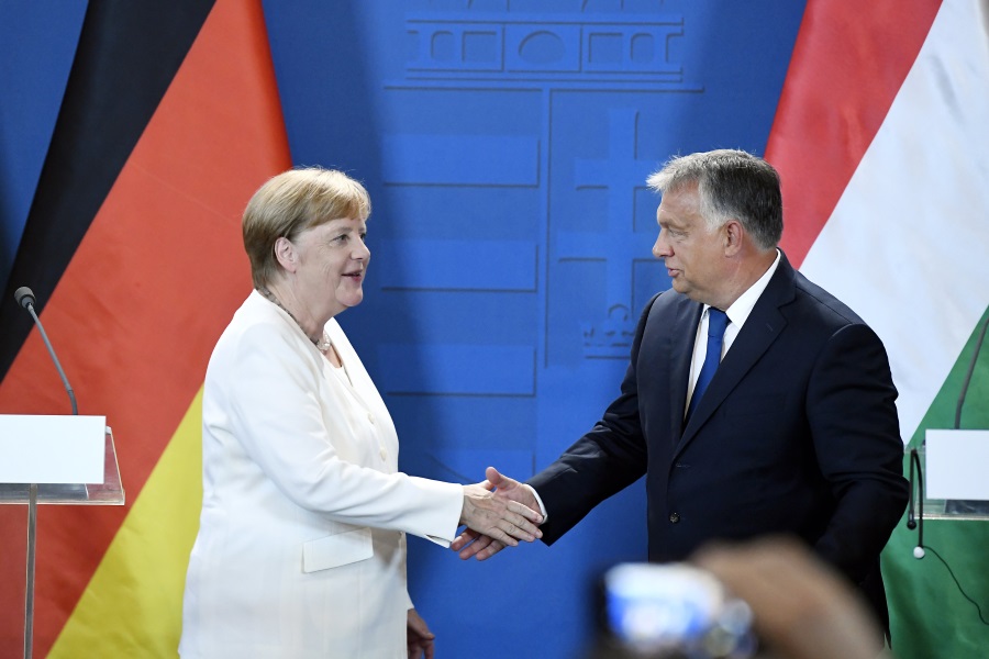 Video: PM Orbán Calls For Stronger Hungarian-German Economic Ties After Meeting With Merkel