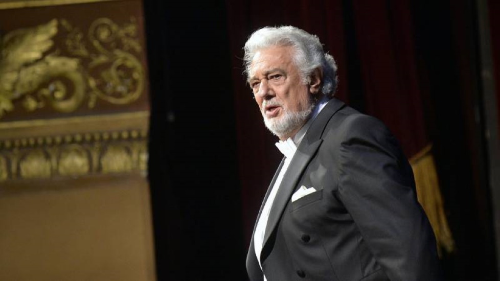 Video: Warm Reception For Placido Domingo In Hungary Despite Sexual Harassment Allegations