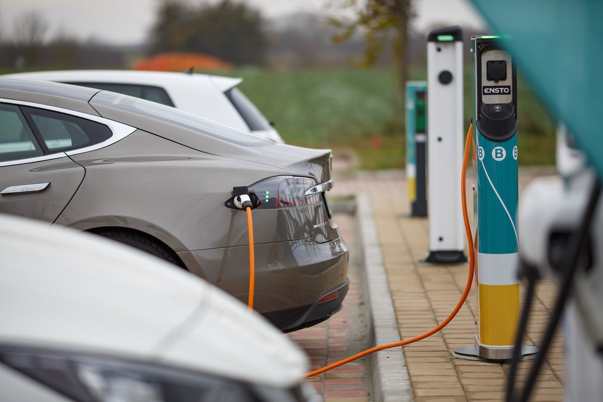 Permits Issued For 844 Electric Vehicle Charging Stations In Hungary