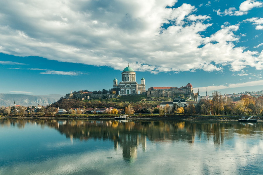 Xploring Hungary Video: Esztergom - Experience A Special Cathedral City