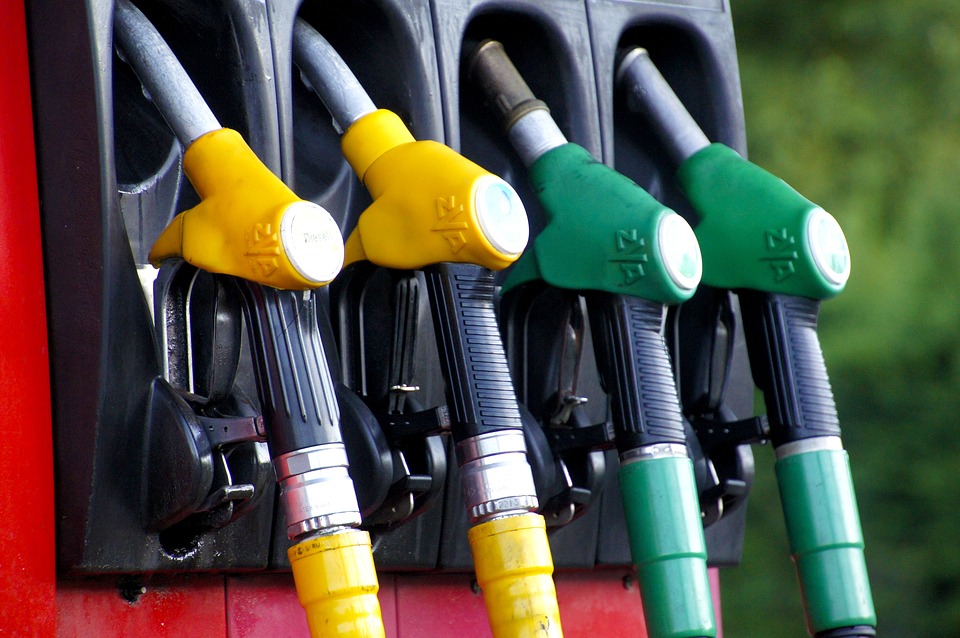 Motorists in Hungary Now Pay Less at Pump Than in Neighbouring Countries