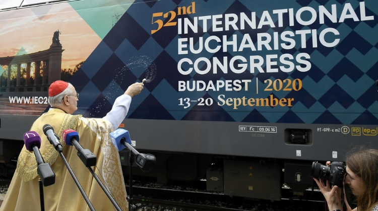 Budapest International Eucharistic Congress Postponed