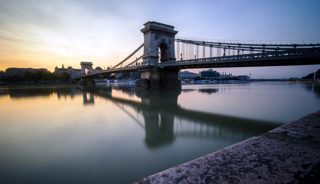 Budapest Assembly Votes For Review Of Chain Bridge Reconstruction Plans