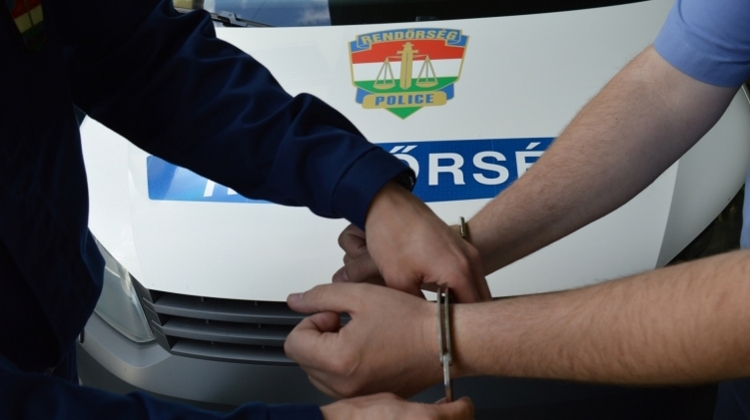 Video: UK Linked Gang Arrested For Stealing Money & Jewellery From Hungarian Elderly