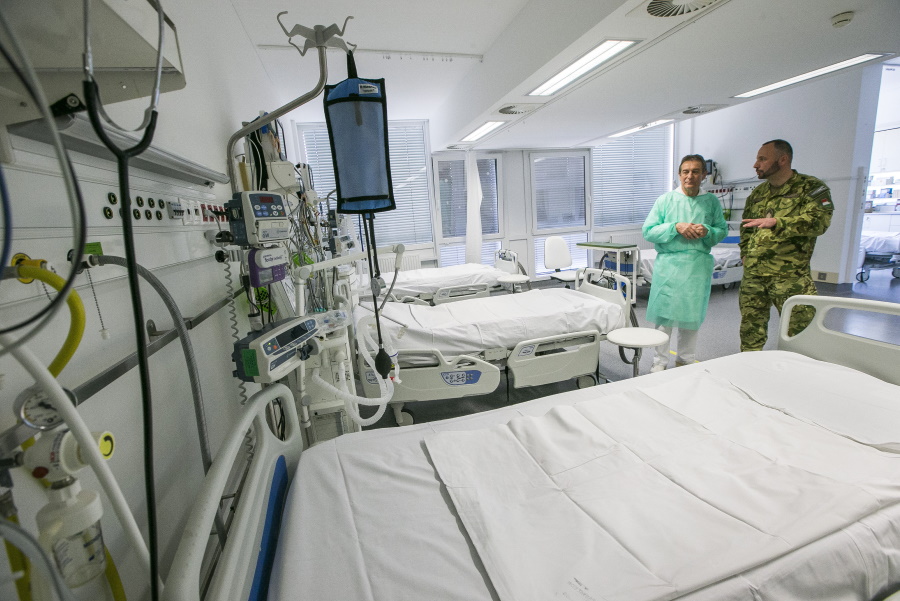 Coronavirus: Hungarian Hospitals Won't Cancel Urgent Procedures