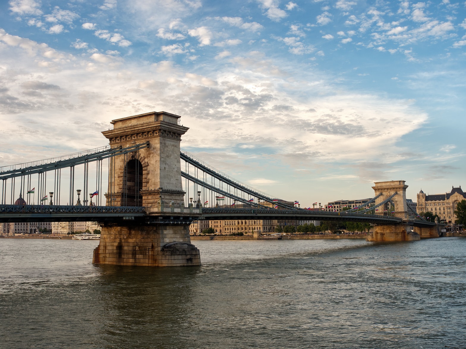 Watch:  Chain Bridge Budapest - The Witness Of History