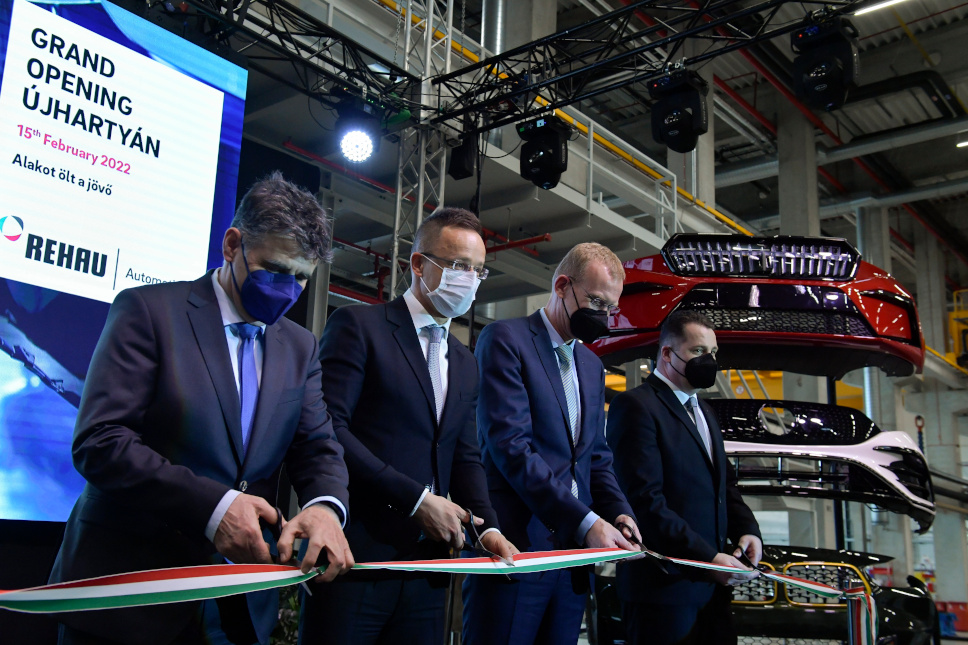 German Car Parts Manufacturer Creates 720 Jobs in Hungary with HUF 50 Billion Investment