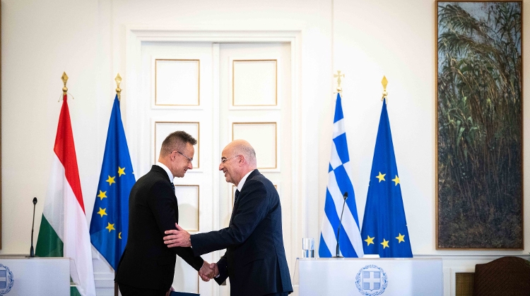 Greece is Key in Diversification of Hungary's Gas Supply, Says FM Szijjártó