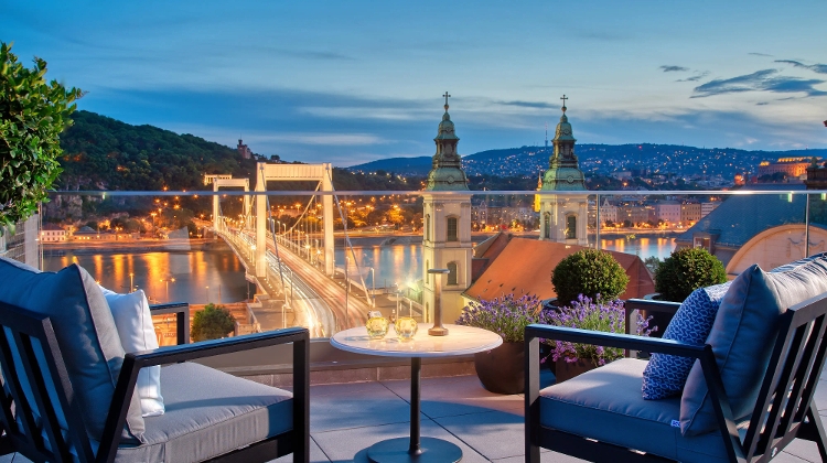 12 +1 Top Skybars in Budapest