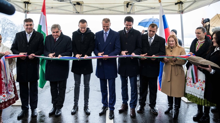 New Bridge Over River Ipoly Opened By Hungary And Slovakia