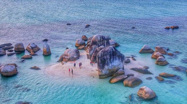 Escape from Budapest to Belitung - Indonesia's Unspoiled Paradise Island Escape from Budapest to Belitung - Indonesia's Unspoiled Paradise Island