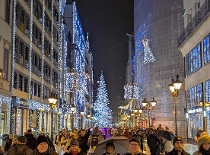 Vörösmarty Classic Xmas: A Christmas Fair with More Than Just a Pretty Face! Vörösmarty Classic Xmas: A Christmas Fair with More Than Just a Pretty Face!