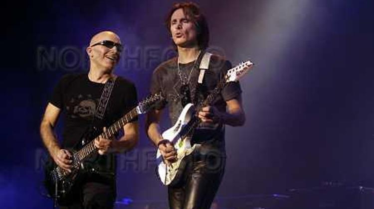 Joe Satriani Concert,  Budapest Sportarena,  8 November