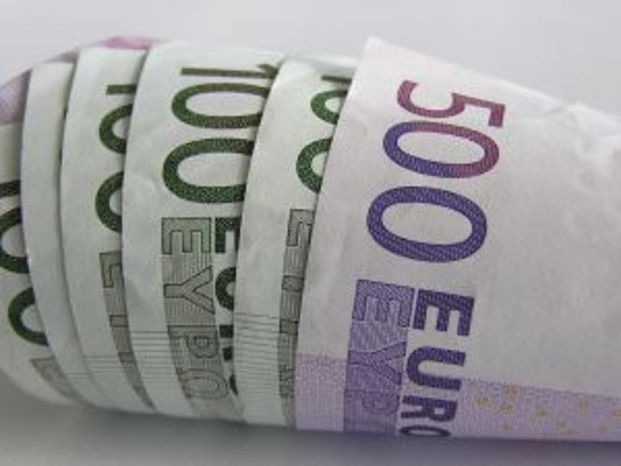 Hungary Wants Strong Euro