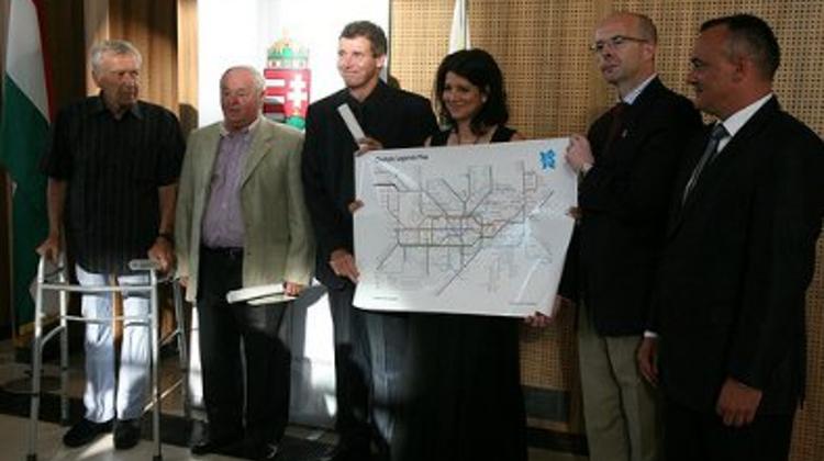 Hungarian Olympic Legends Receive Special London Underground Map