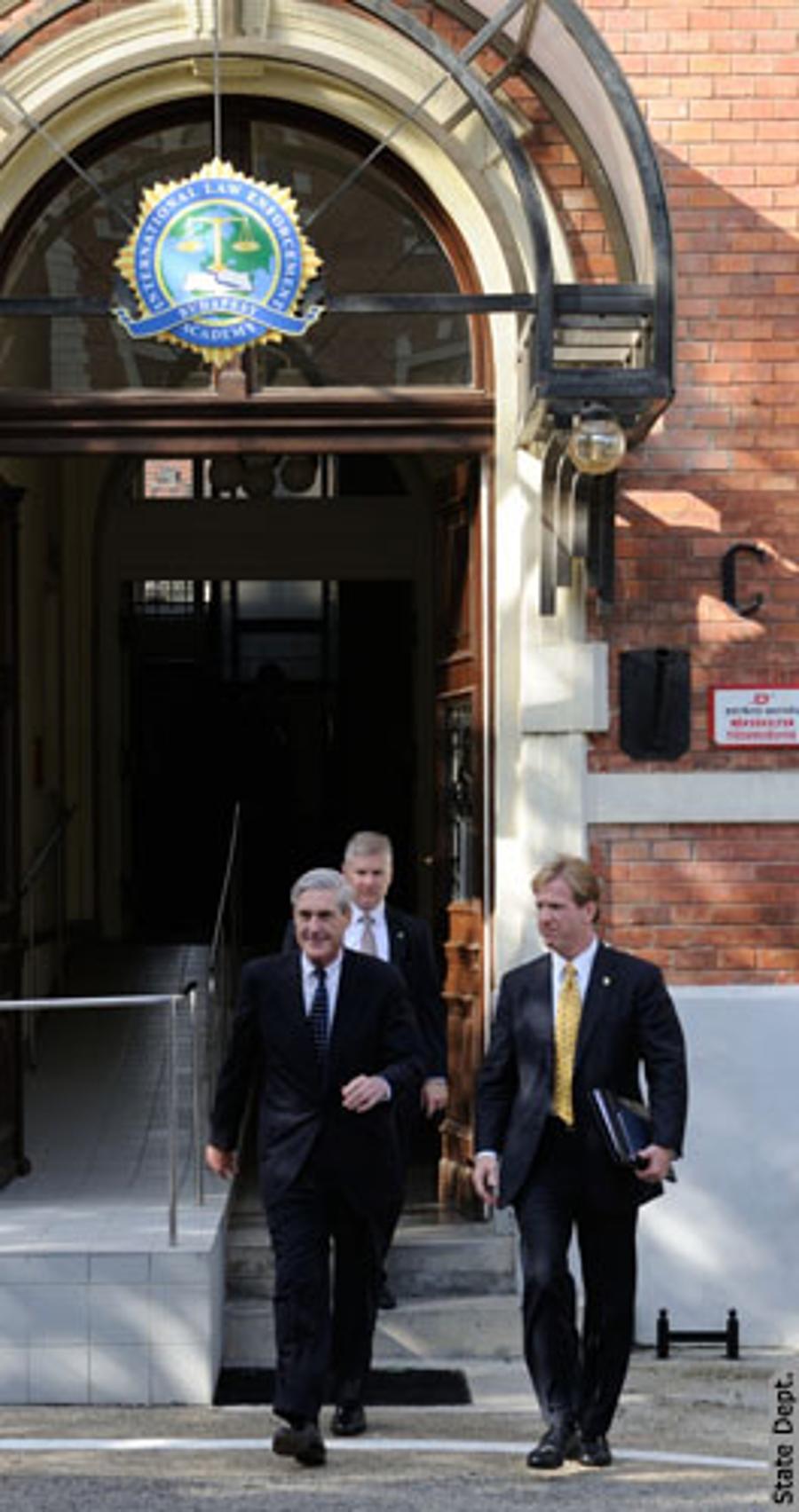 FBI Director Robert S. Mueller, III Visits Hungary