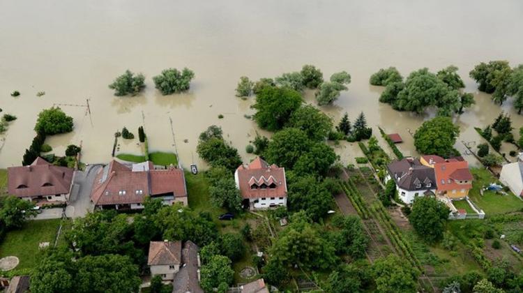 Emergency Message For U.S. Citizens: Rising Levels Of The Danube River