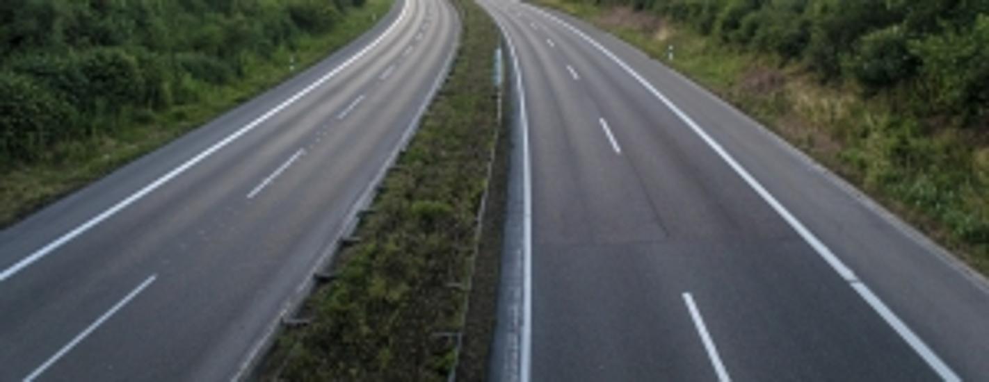 MFB Sacks Hungary's Motorway Manager Heads