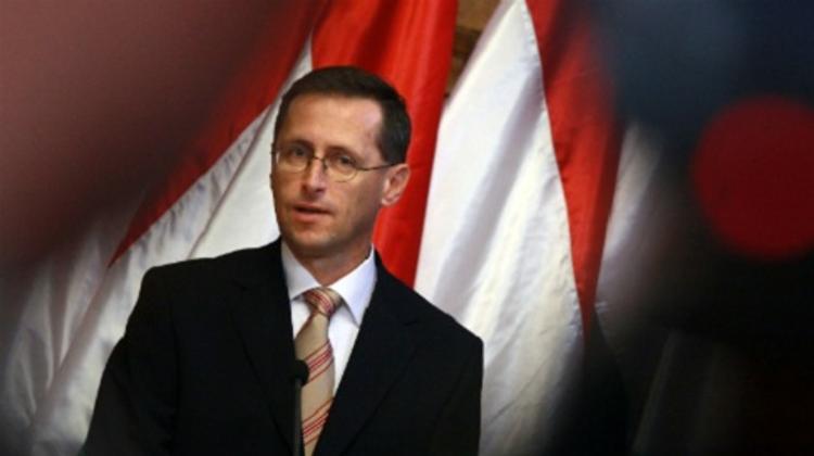 Hungary’s Finance Minister Varga: Bank Tax May Be Redesigned