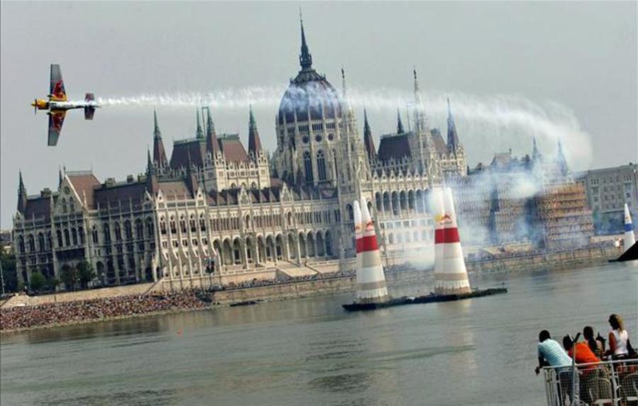 Red Bull Air Race Returning To Hungary