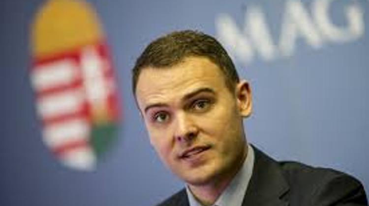 Hungarian PMO Undersecretary Csepreghy Accuses Norway Of Blackmail
