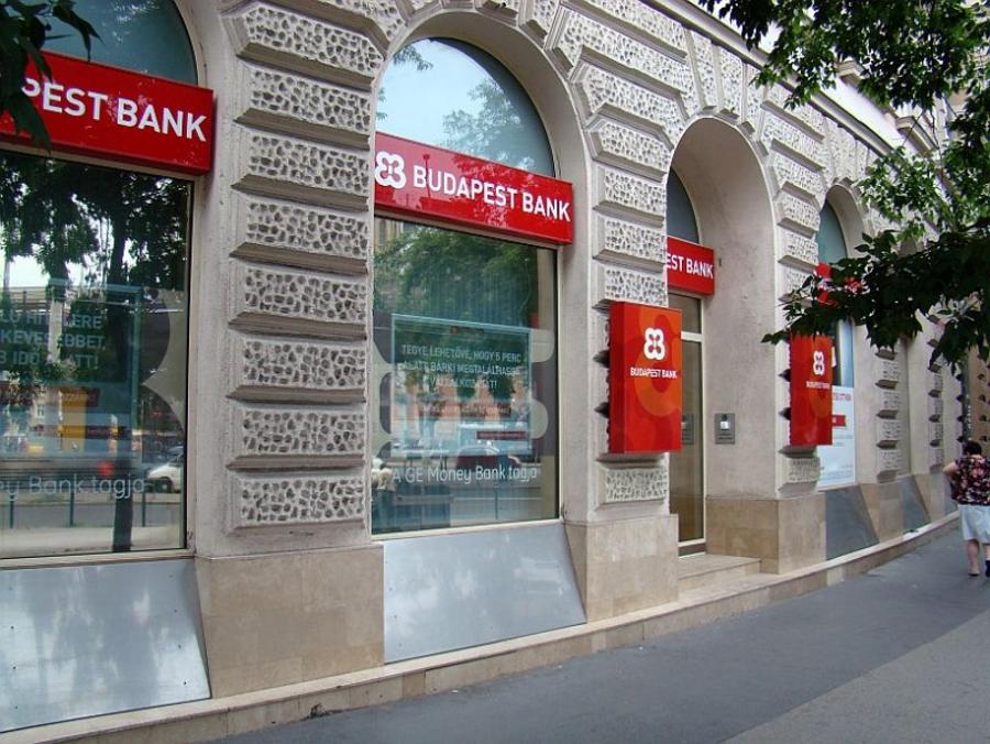 Sale Of Budapest Bank Delayed