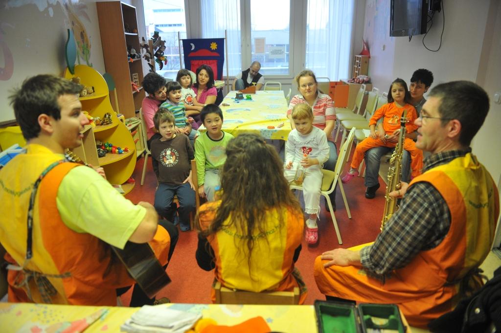 Sick Kids From Vác Are Healing Through Happiness