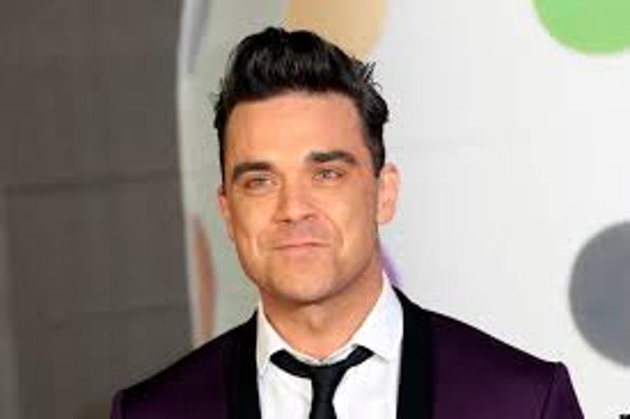 Robbie Williams To Start  Sziget Festival 2015