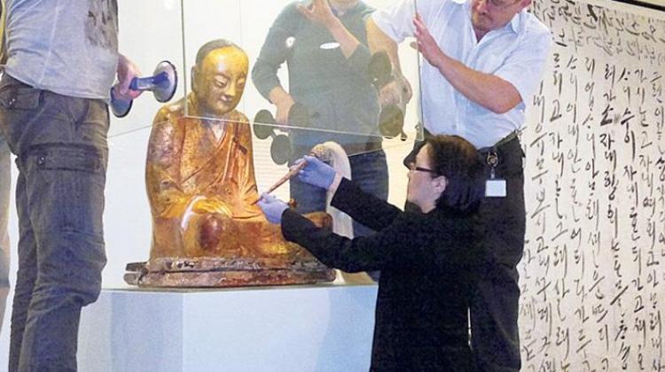 Buddha Statue Removed From Hungarian Museum