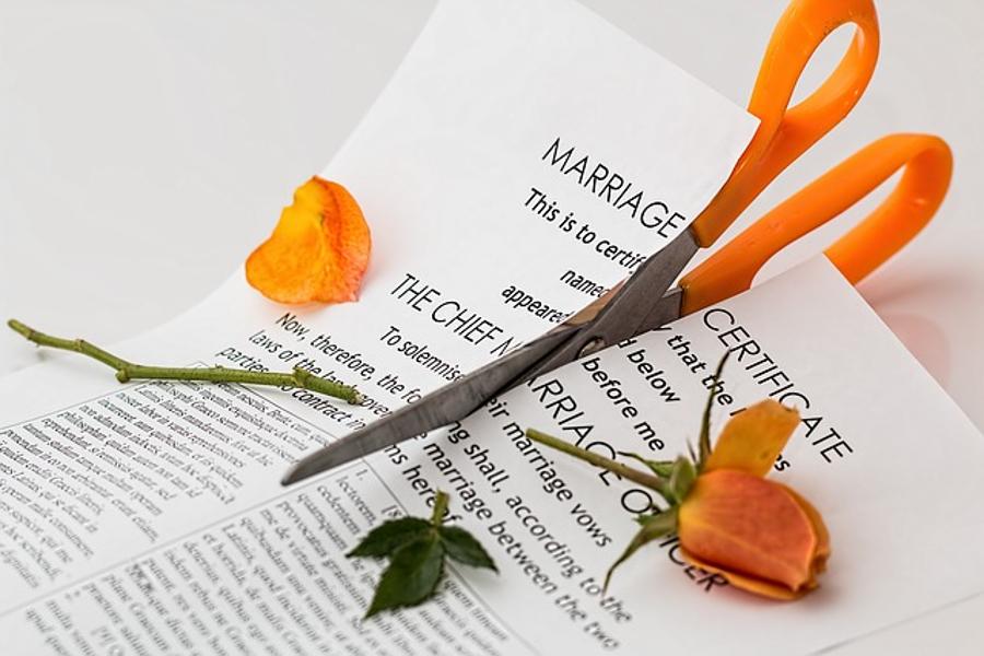 Common Consent: How To Shorten Your Divorce Process In Hungary