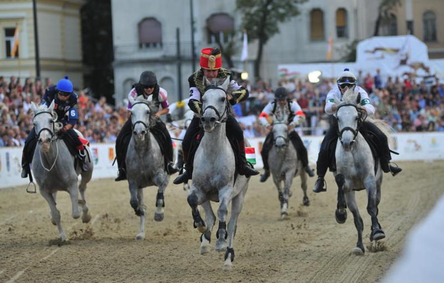 National Gallop, Heroes Square Budapest, 18 - 20 September