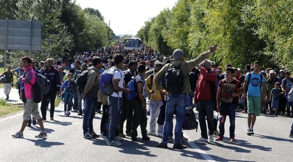 Hungarian Border Settlement Of Röszke Becomes Symbol Of Crisis
