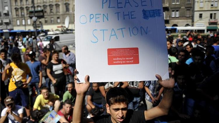 Budapest Keleti Railway Station Resumes Services, Migrants Not Allowed To Enter