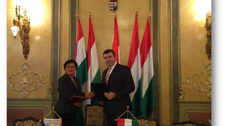 Hungary & Philippines Sign Educational & Scientific Exchange Program