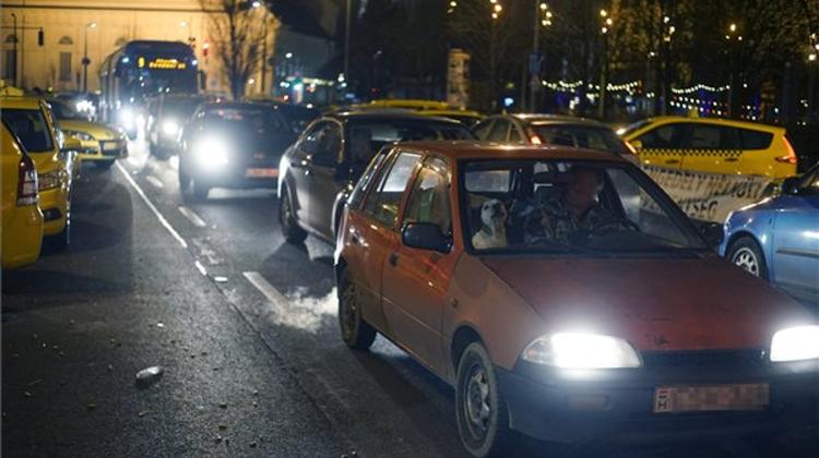 Xpat Opinion: Budapest Cab Drivers Demand Ban On Uber