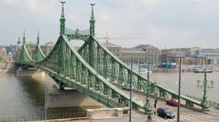 Budapest Bridge To Be Closed
