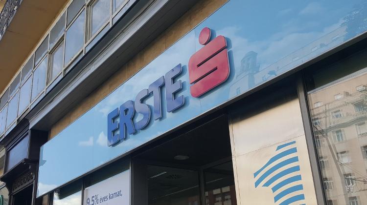 State, EBRD Buy 15% Stakes In Erste Bank Hungary