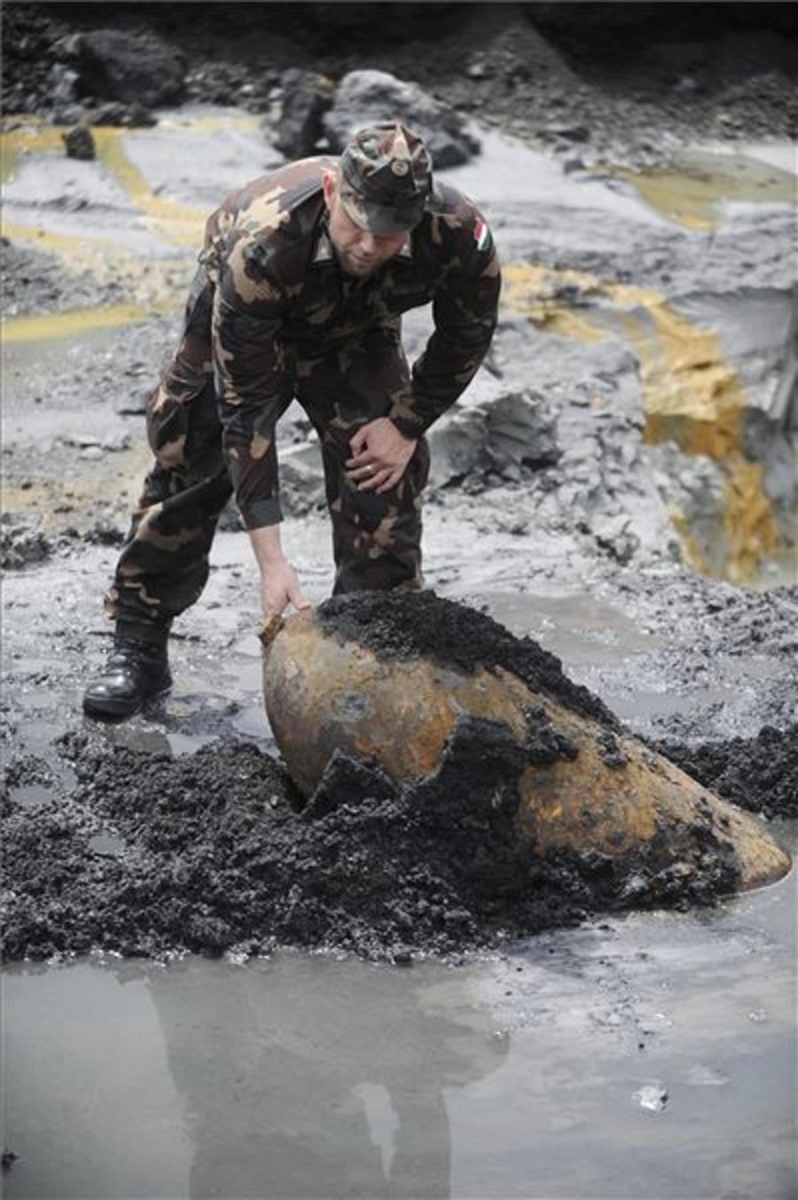 WW2 Bomb Weighing Hundreds Of Kilos Found In South Buda, Area Closed