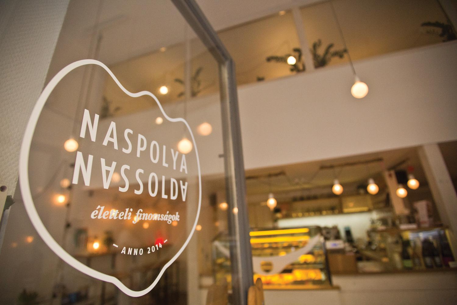 Restaurant Review: Café & Pastry Shop Naspolya Nassolda