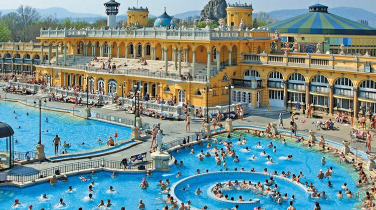 Hungarian Baths Busier This Year