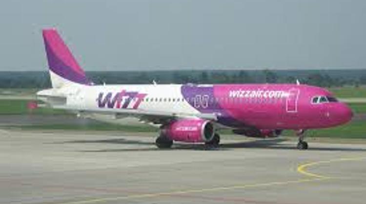 Wizz Air Flight To London Performs Emergency Stop After Bird Collision