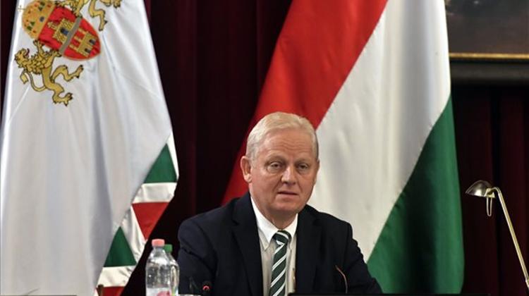 Budapest Mayor Visits Montreal To Prepare Twinning