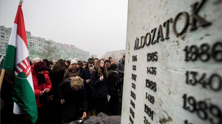 Magyar Opinion: Hungary Mourns Bus Crash Victims