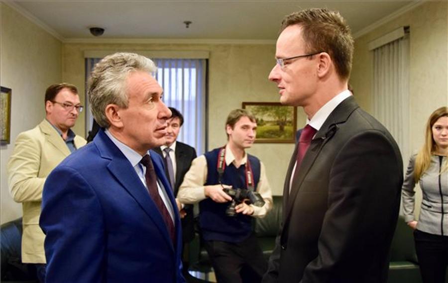 Hungarian Foreign Minister Meets Russian Counterpart In Moscow
