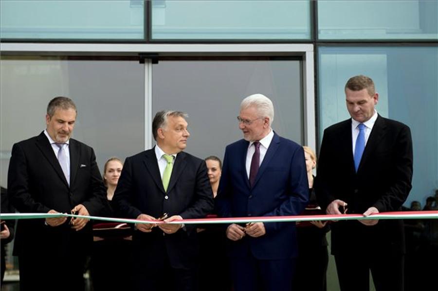 EU Laser Research Centre Inaugurated In Szeged