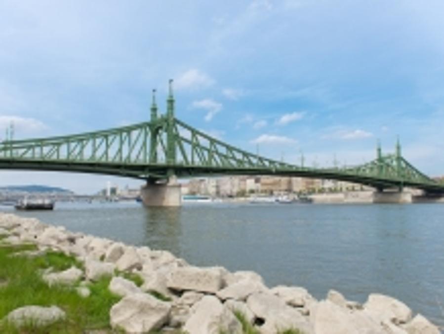 Closure Of Szabadság Bridge In August Creates Traffic Changes